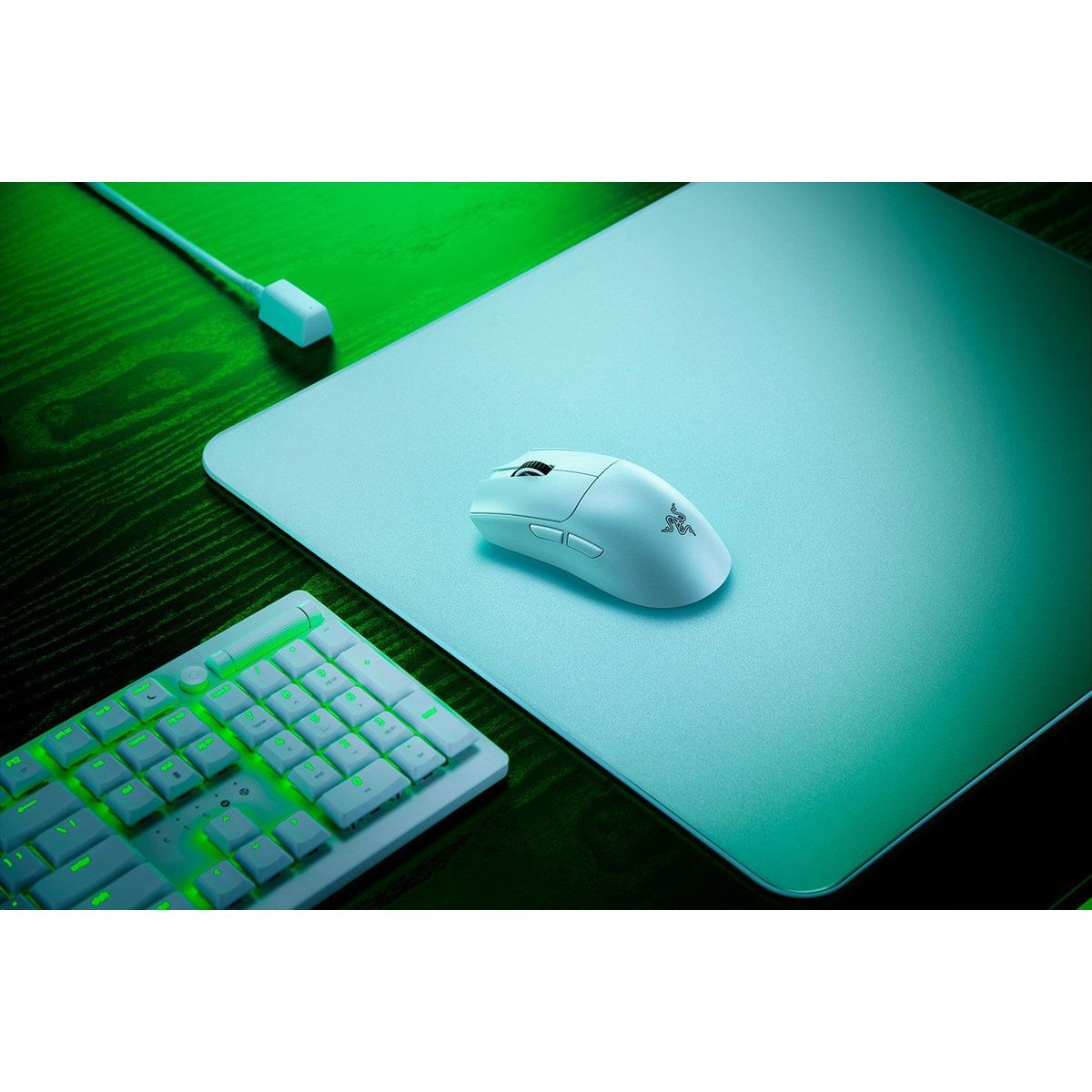 Игровая мышь Razer Viper V3 Pro - White Razer Viper V3 Pro White Gaming Mouse RZ01-05120200-R3G1